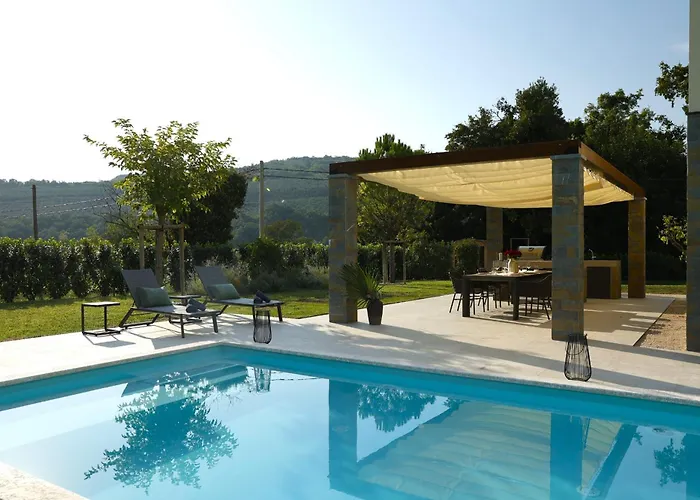 ファームステイ Olivetum Sečovlje